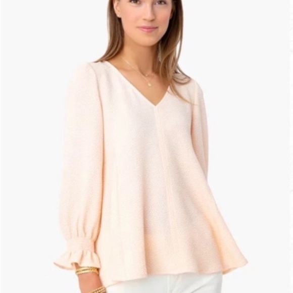 Tuckernuck Tops - Tuckernuck Peach Easton Blouse Size Small